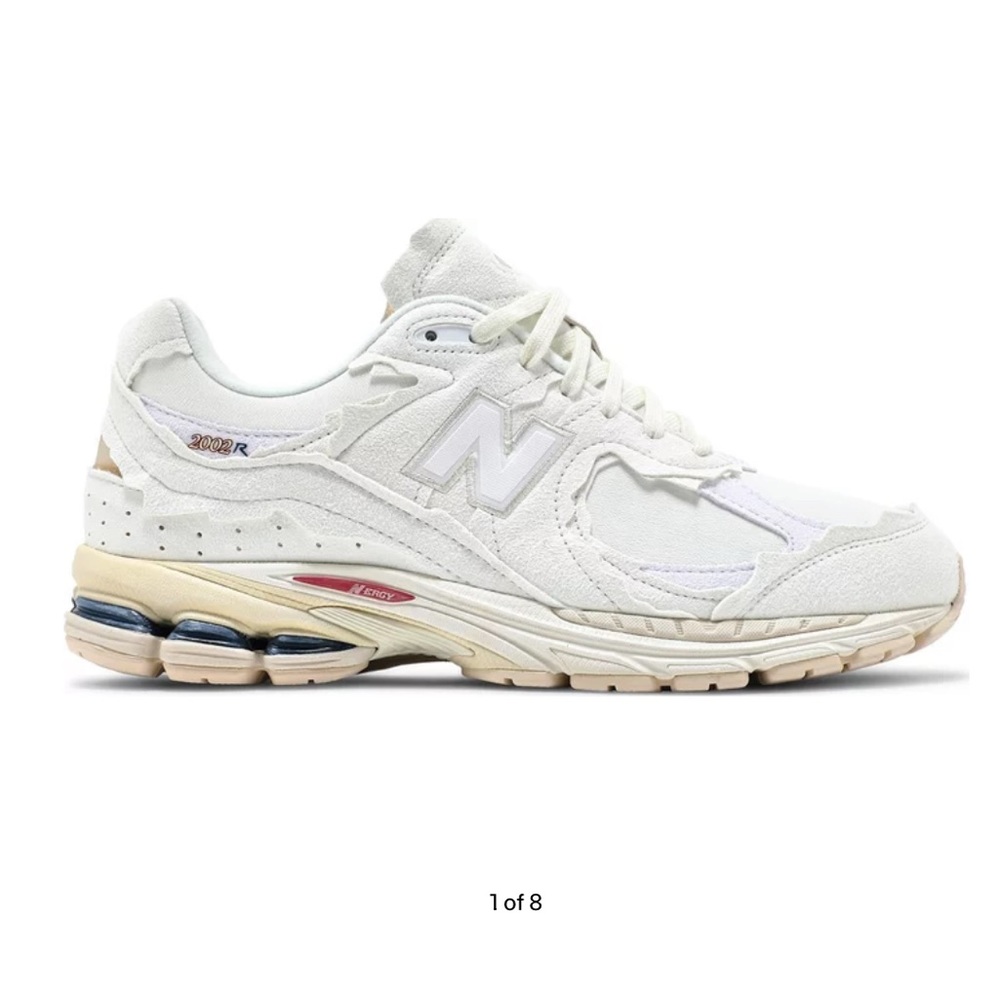 New balance sneakers